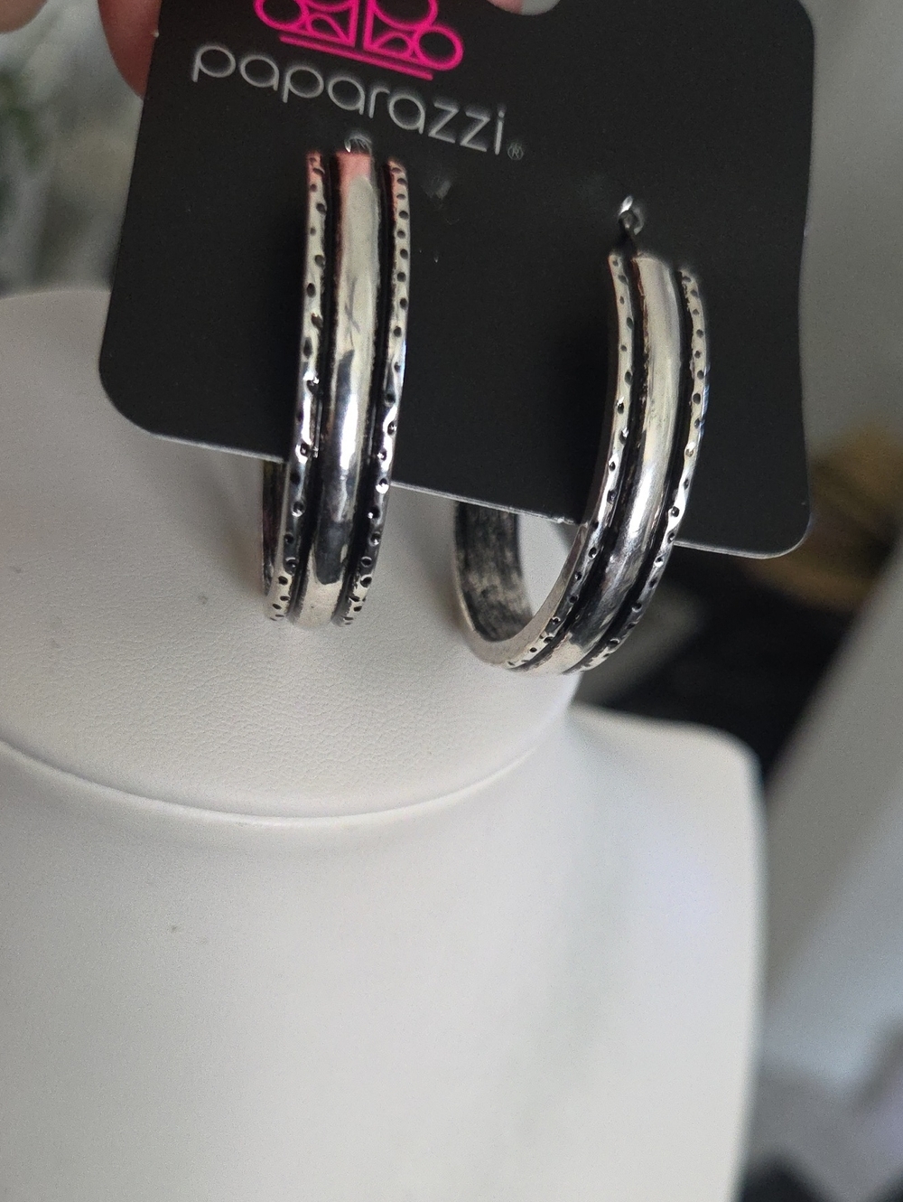 Paparazzi Rural Rebel Silvef Hoop Earrings NWT